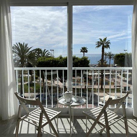 Apartamento 2 Habitaciones Frontal Al Mar 3 Torre Del Mar Esterno foto