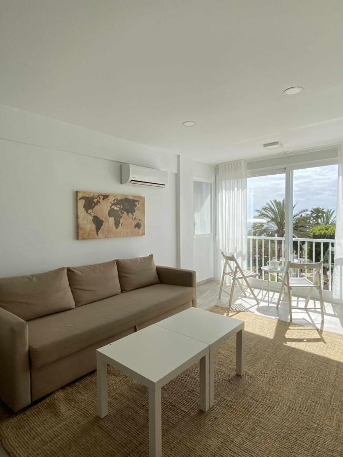 Apartamento 2 Habitaciones Frontal Al Mar 3 Torre Del Mar Esterno foto