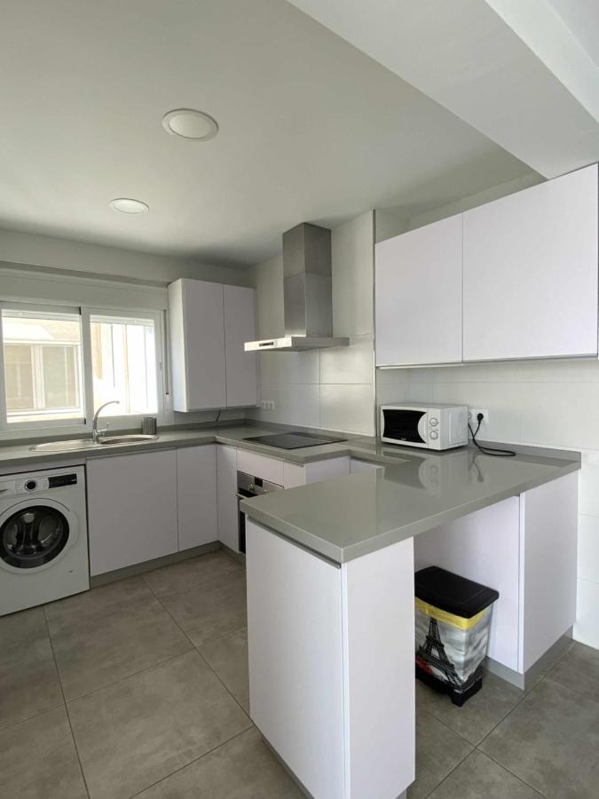 Apartamento 2 Habitaciones Frontal Al Mar 3 Torre Del Mar Esterno foto