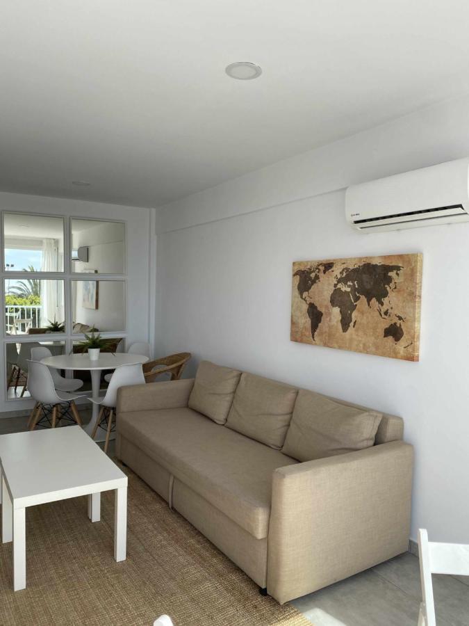 Apartamento 2 Habitaciones Frontal Al Mar 3 Torre Del Mar Esterno foto