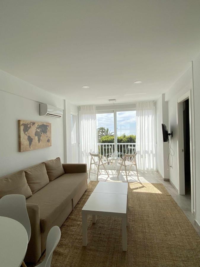 Apartamento 2 Habitaciones Frontal Al Mar 3 Torre Del Mar Esterno foto