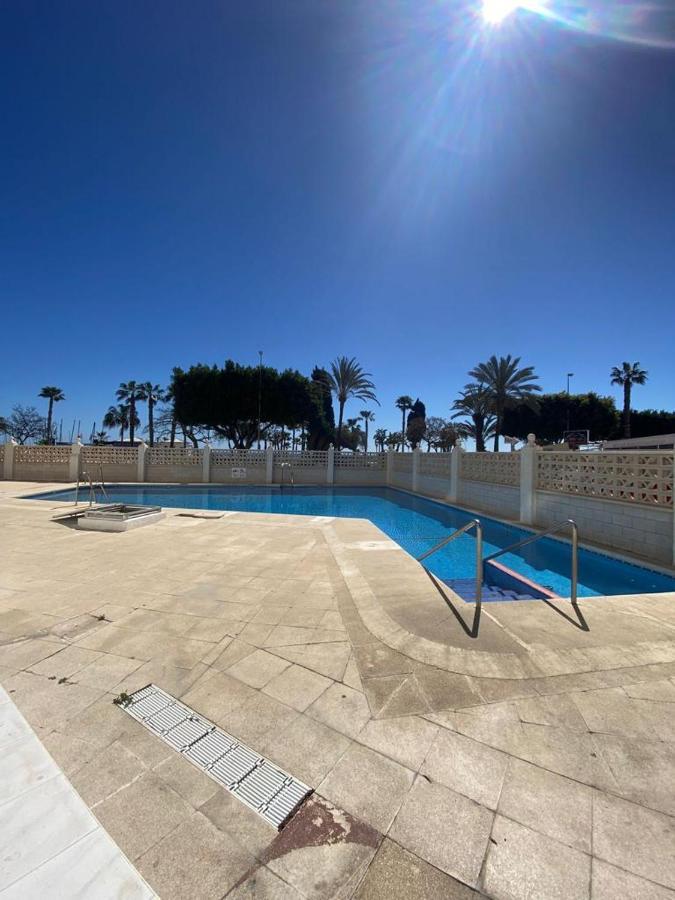 Apartamento 2 Habitaciones Frontal Al Mar 3 Torre Del Mar Esterno foto